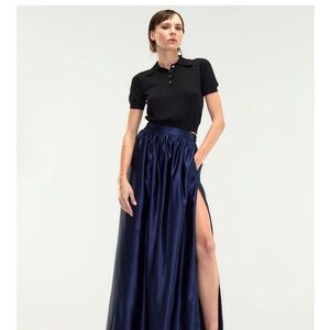 Cynthia Rowley Navy Blue Women's Satin Skirt size 4 NWT